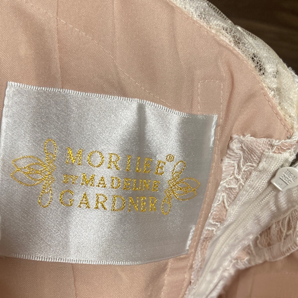 Mori Lee Ivory lace Corset Empire Waist simple elegant boho Wedding Gown Size 12 - Picture 9 of 16